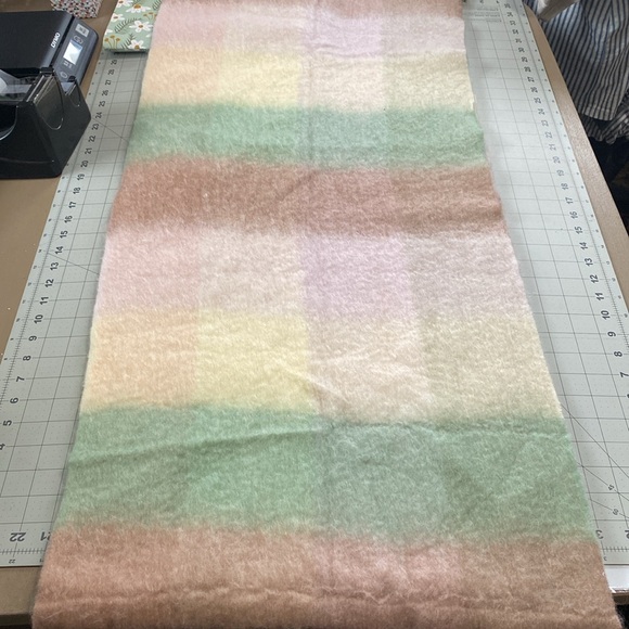 New - Madewell Large Fluffy Striped Scarf 17” x 74” - Picture 5 of 5